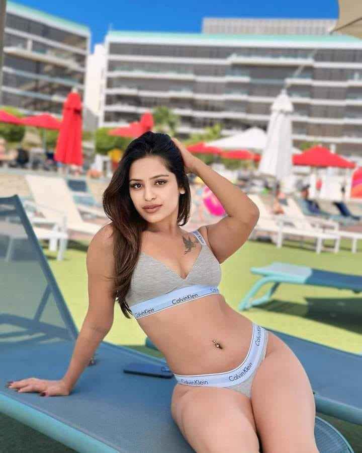 Jhansi call girls